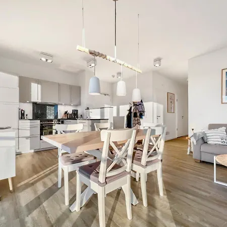 Apartment Penthouse - Sterntaucher Glowe
