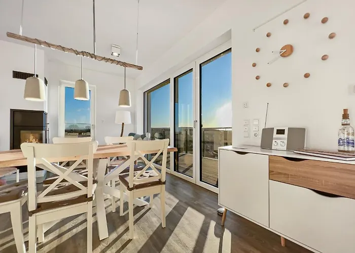 Penthouse - Sterntaucher * Glowe